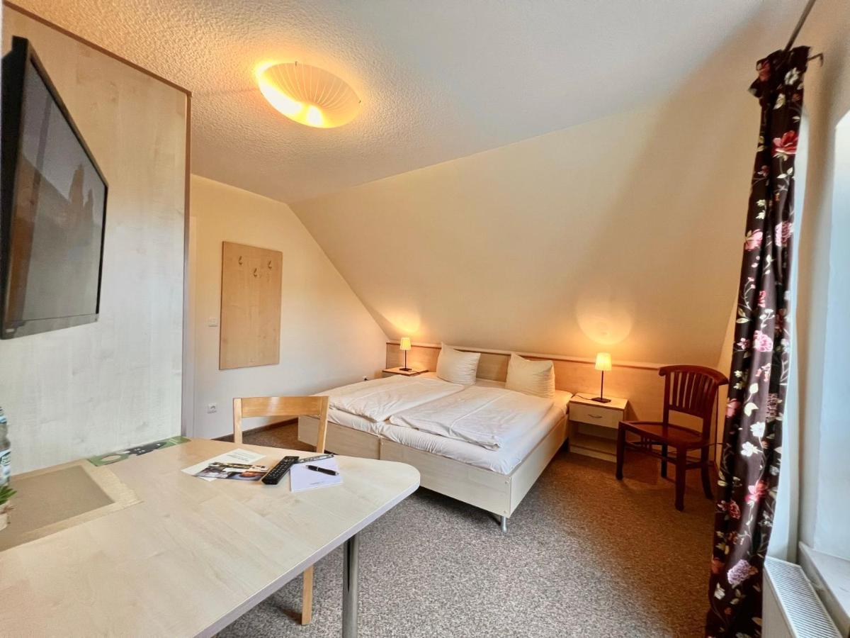 Gaestehaus Suedheide Hambuhren Экстерьер фото