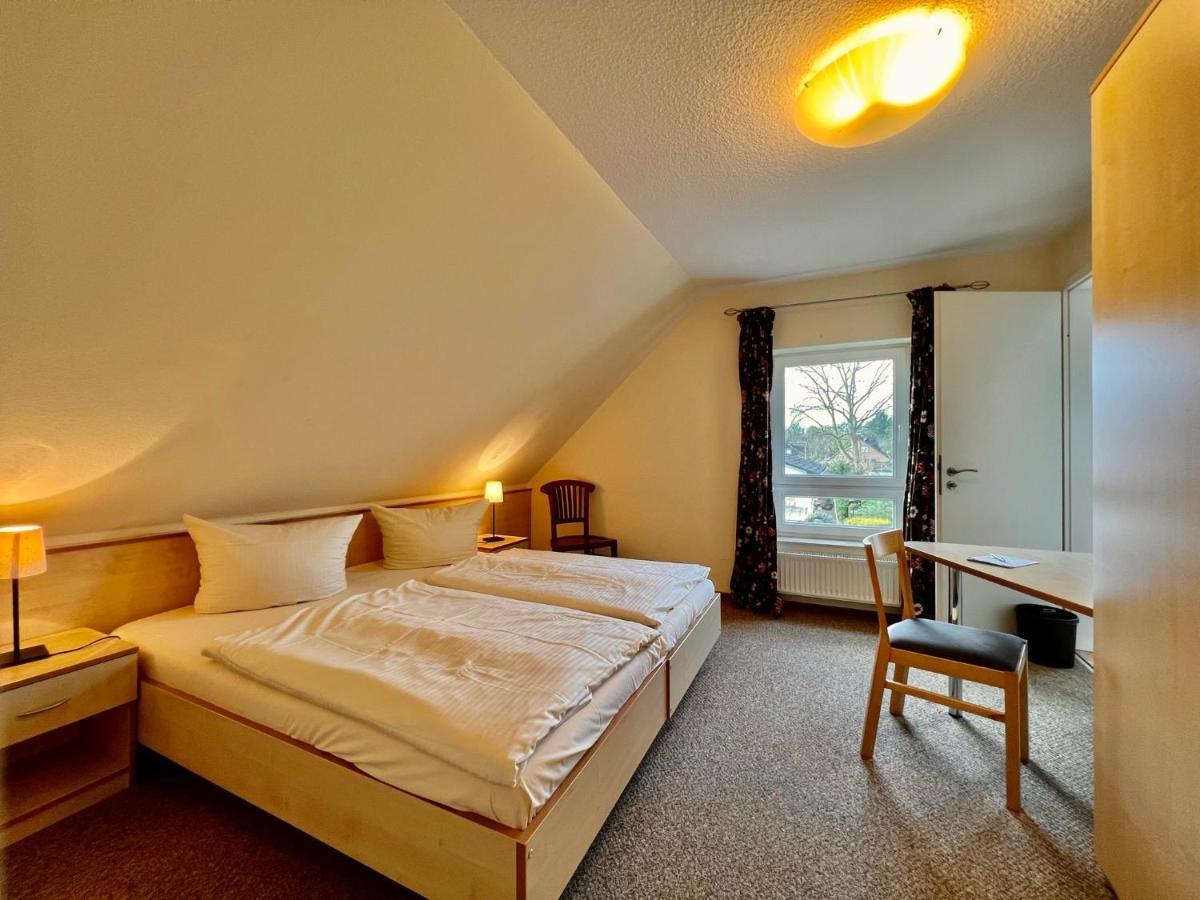 Gaestehaus Suedheide Hambuhren Экстерьер фото